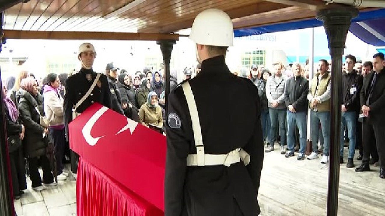 Eyüpsultan'da vefat eden polis memuruna veda