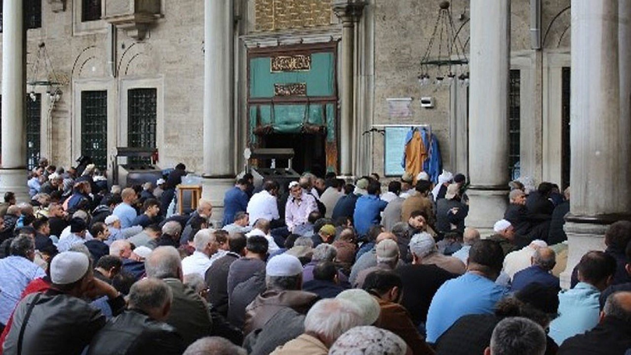 Eyüpsultan camisinde gıyabi cenaze namazı kılındı