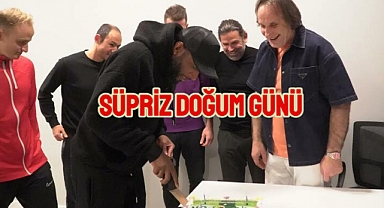 Başkan Murat Özkaya'ya sürpriz doğum günü