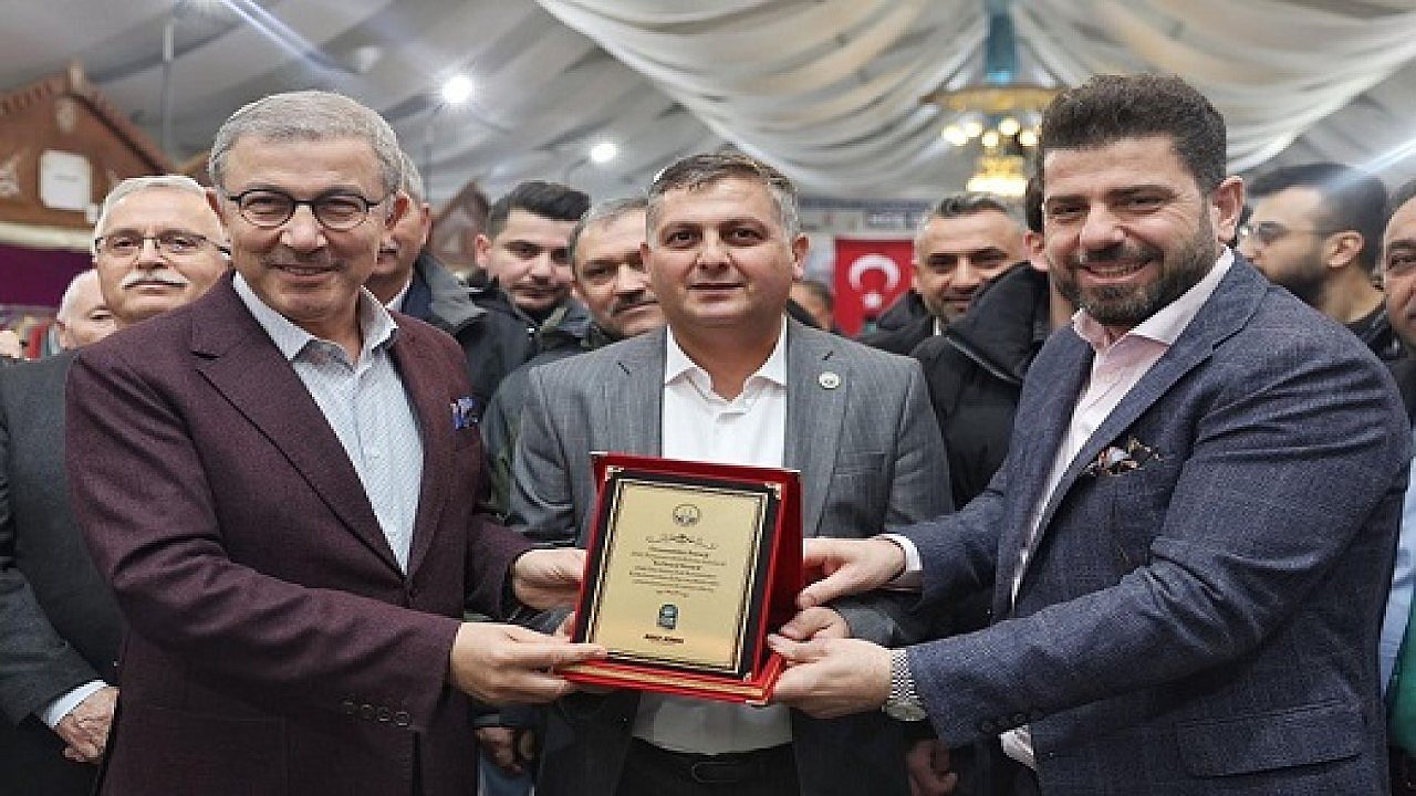 Osmanlı Parkı'nda Eyüpsultan Erzurumlular Derneği ilgi odağı