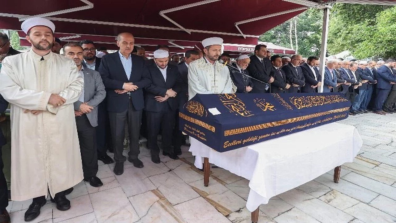 Hasan Damar için Eyüp Sultan Camii'nde cenaze töreni düzenlendi.
