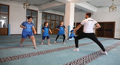 Yaz Spor Okulları’nda eğitimler devam ediyor