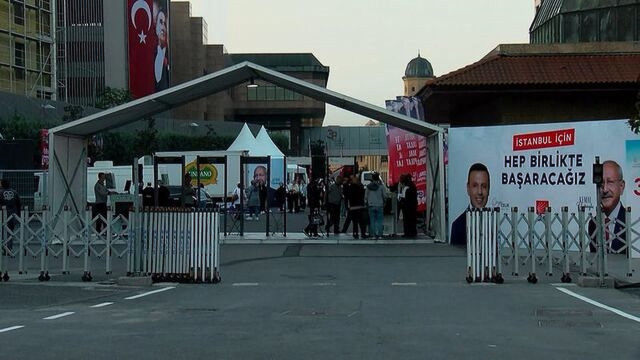 CHP İstanbul İl Kongresi Haliç Kongre Merkezi'nde başladı