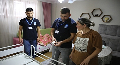 Eyüpsultan’da yatalak ve bakıma muhtaç hastalar unutulmadı