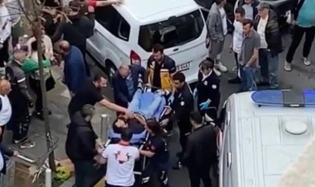 İstanbul’da dehşet! Kocasını sokak ortasında bıçakladı