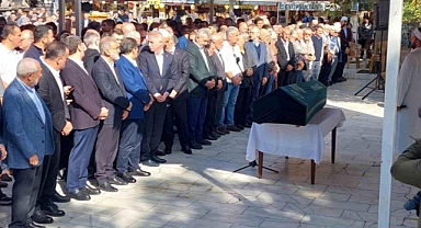 Necip Fazıl Kısakürek'in oğlu Mehmed Kısakürek ebediyete uğurlandı