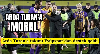 Arda Turan’a futbolculardan moral