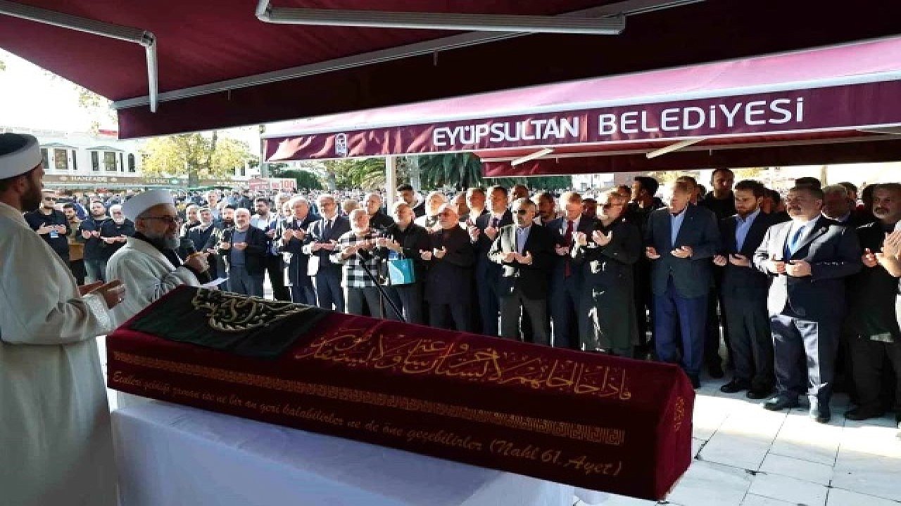 Cumhurbaşkanı Erdoğan, Eyüpsultan’da cenazeye katıldı