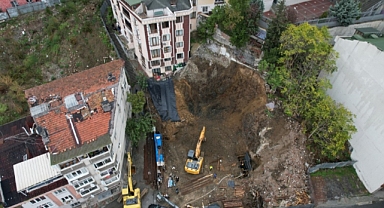 Eyüpsultan'da toprak kayması: 2 bina boşaltıldı