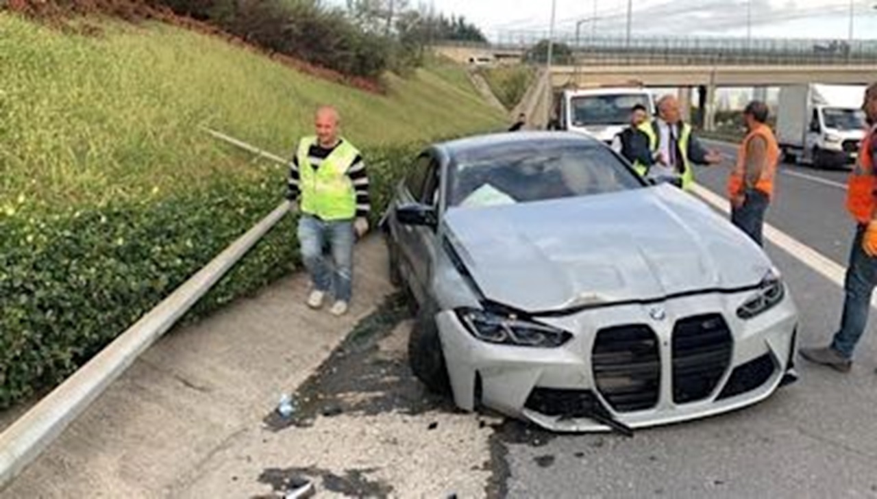 Eyüpsultan TEM Otoyolu'nda Zincirleme Kaza: 4 Yaralı