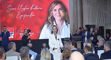 Emel Bilenoğlu Belediye Başkan Aday adaylığını açıkladı