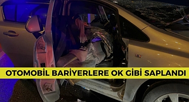Eyüpsultan'da Kaza! Bariyerlere Saplanan Araçta 1 Ölü, 1 Yaralı