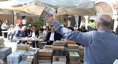 Eyüpsultan'da nadide kitaplar meraklılarıyla buluştu