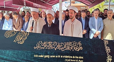 Abdulkadir Uraloğlu Eyüpsultan’da cenaze törenine katıldı