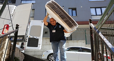 Eyüpsultan'da ihtiyaç sahibi ailelere eşya desteği veriliyor