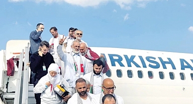 İsrail'in alıkoyduğu özgürlük aktivistleri İstanbul'da