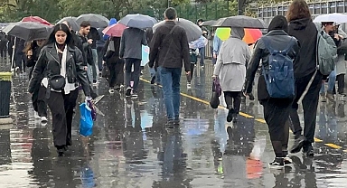 Meteoroloji İstanbul için tarih verdi! İki gün boyunca gök gürültülü sağanak var