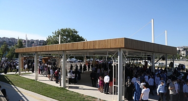 EYÜPSULTAN’DA 2025’TE 2 BİN 626 ÇİFT “MUTLULUĞA EVET” DEDİ