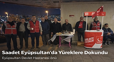 Saadet Partisi Hastane Önünde Çorba İkram Etti