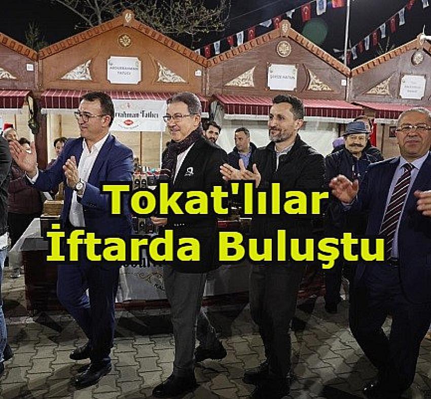 Eyüpsultan Tokatlılar Derneği’nin düzenlediği iftarda, hemşehriler bir araya gelerek iftar sofralarına buluştu.| Eyüpsultan Haber