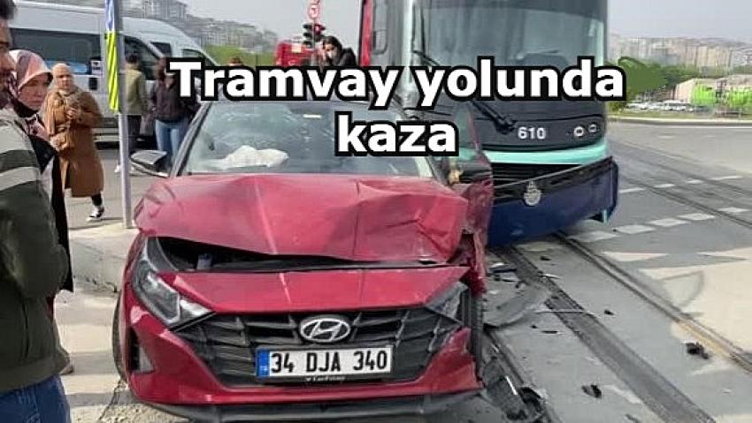 Alibeyköy’de tramvay yolunda kaza, Tramvay seferleri durdu | Eyüpsultan Haber