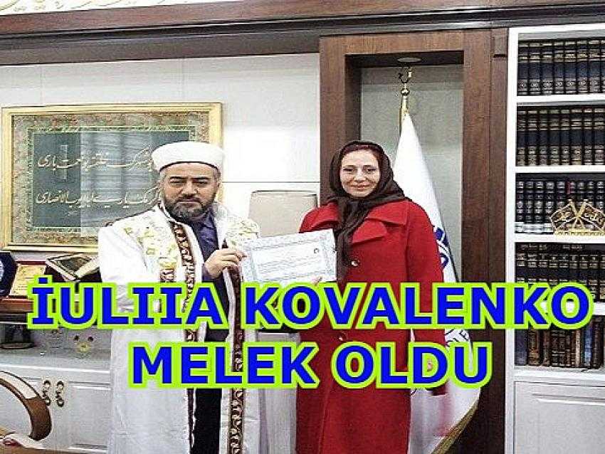 Ukrayna vatandaşı Müslüman olup Melek ismini aldı | Eyüpsultan Haber