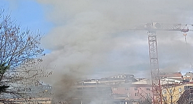 Eyüpsultan'da yangın. Çok sayıda itfaiye sevk edildi